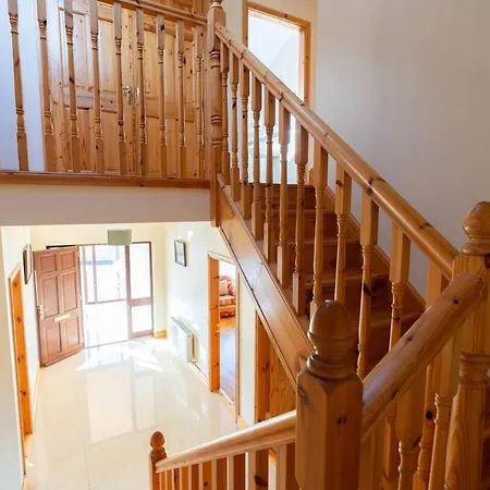 Holiday home Tranquil Hideaway Dingle